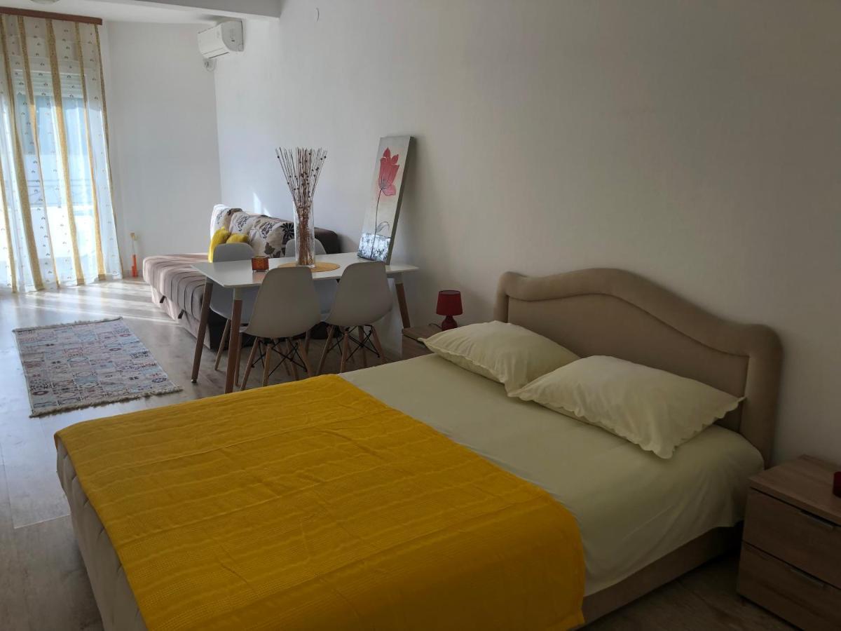 Apartments Casa Pineta Ulcinj Luaran gambar