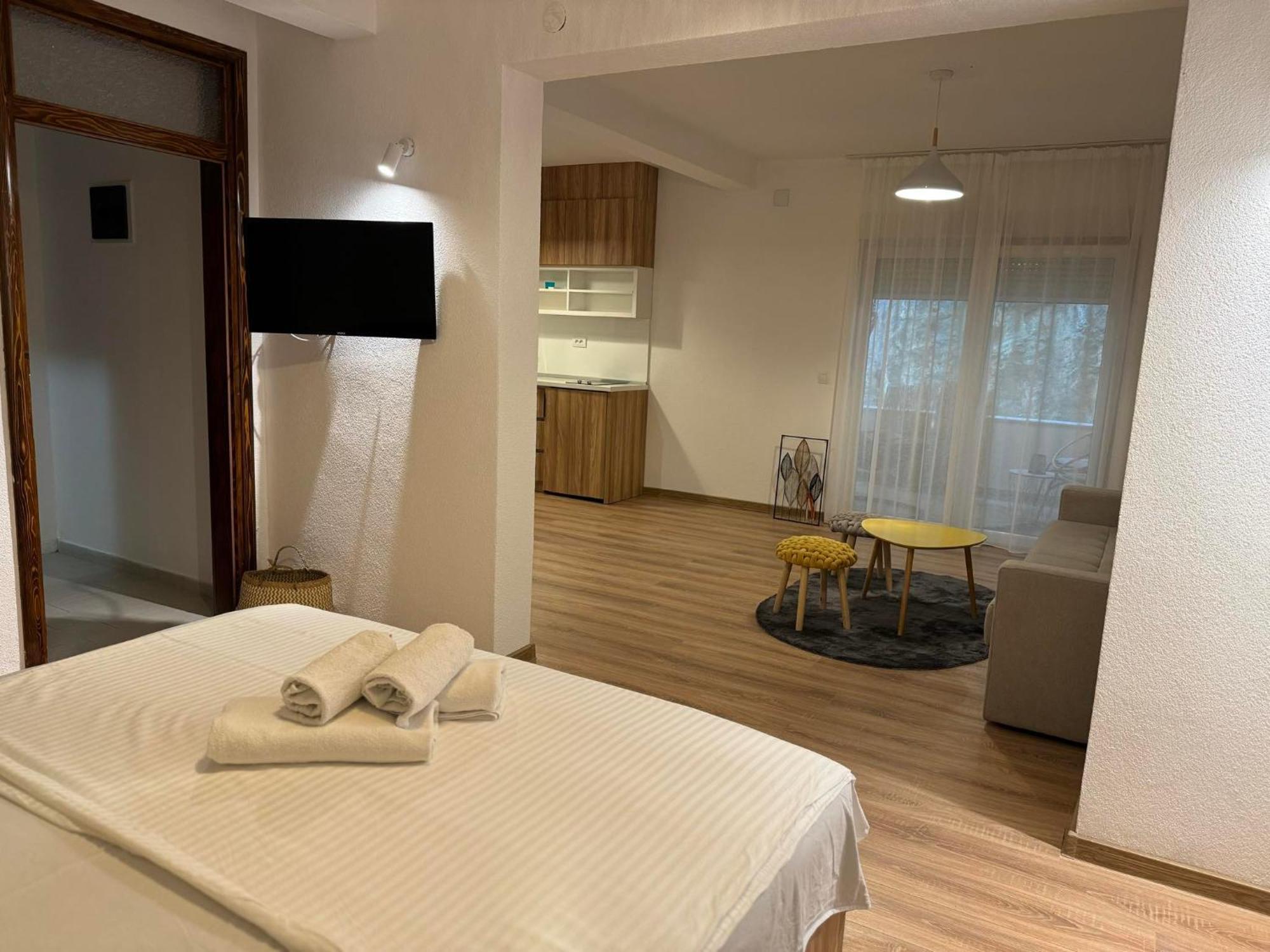 Apartments Casa Pineta Ulcinj Luaran gambar