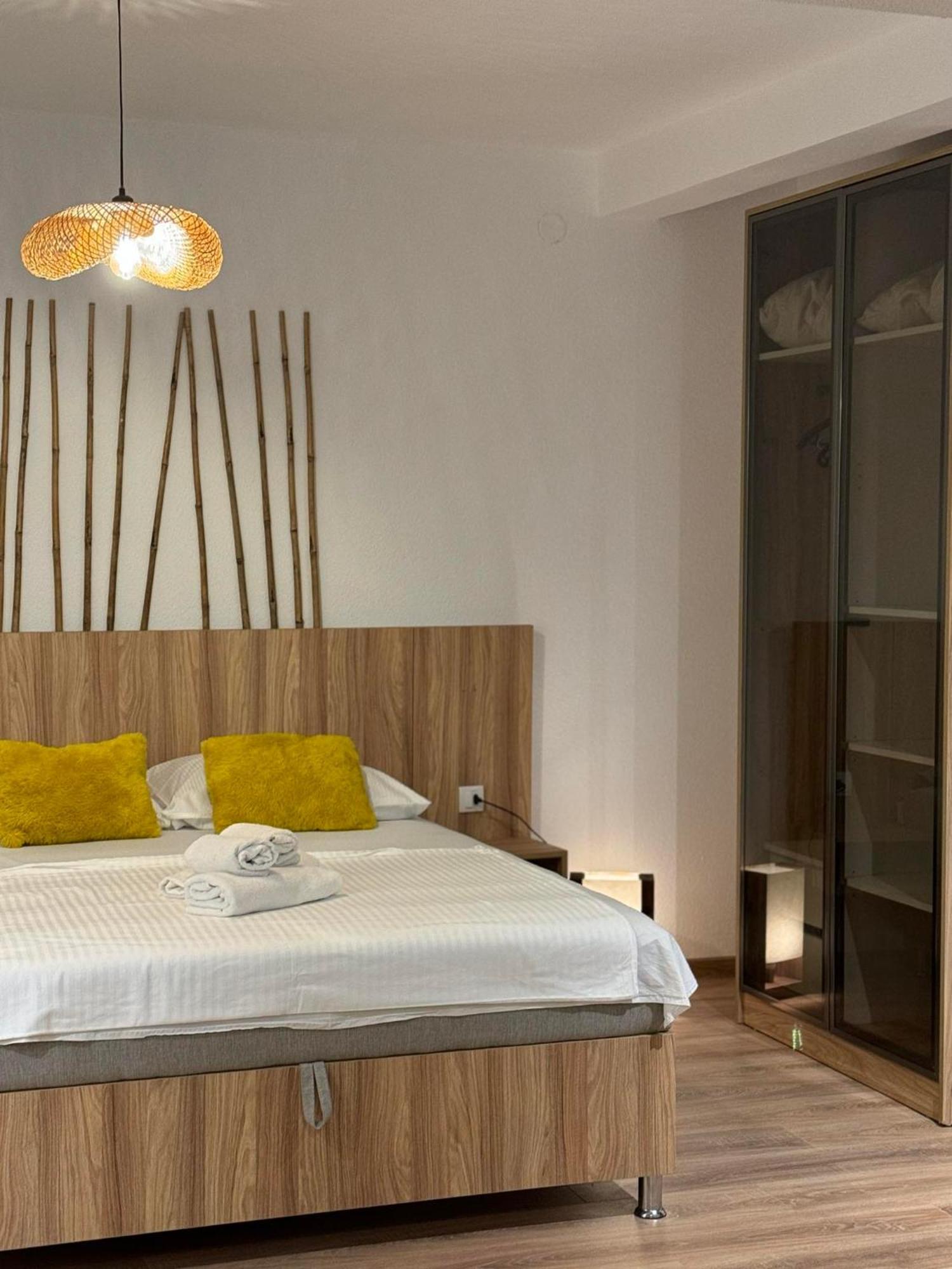 Apartments Casa Pineta Ulcinj Luaran gambar