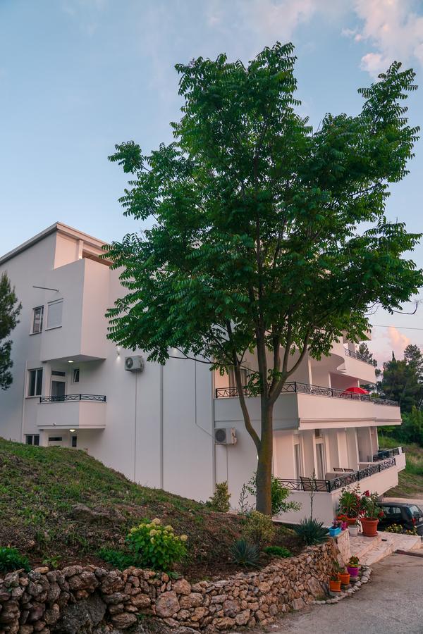 Apartments Casa Pineta Ulcinj Luaran gambar